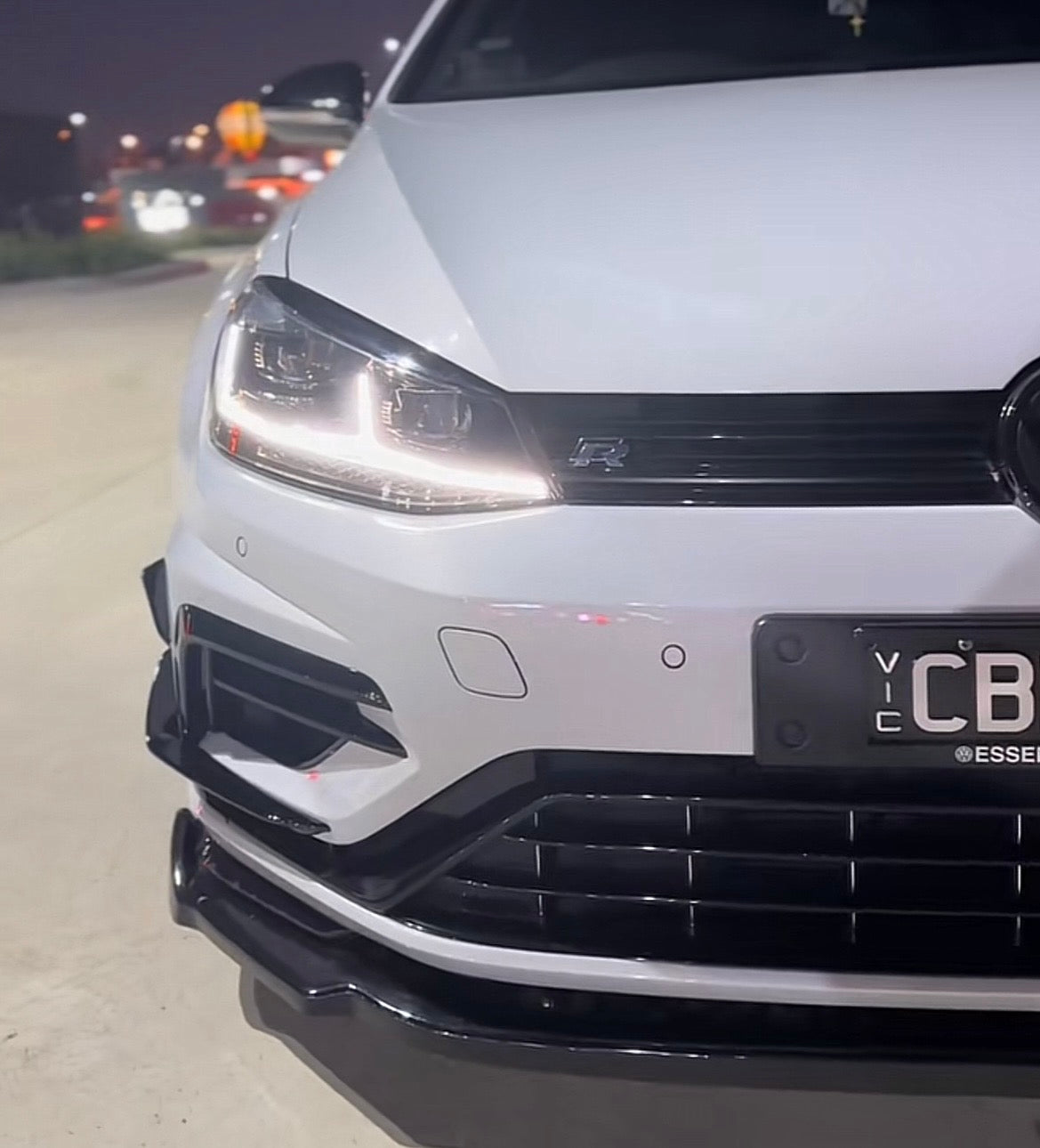 Carbon Eyelid for Golf Mk7/7.5